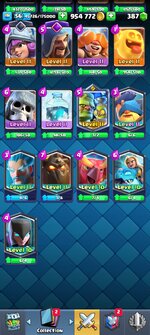 Screenshot_20251119_031438_Clash Royale.jpg