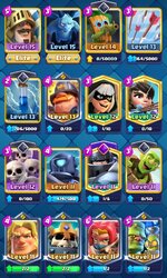 Screenshot_20251121_150343_Clash Royale.jpg