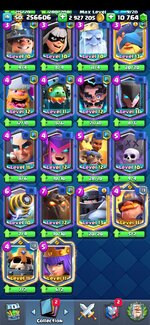 Screenshot_20221116_220400_com.supercell.clashroyale.jpg