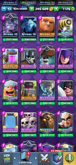 Screenshot_20241130_015034_com.supercell.clashroyale.jpg